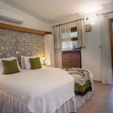 Bahce 2, Florya 別荘 *