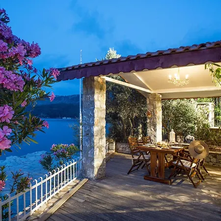 Bahce 2, Florya * Marmaris